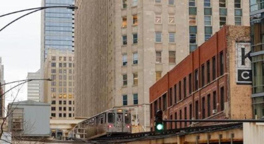 Found Hotel Chicago River North Exterior foto